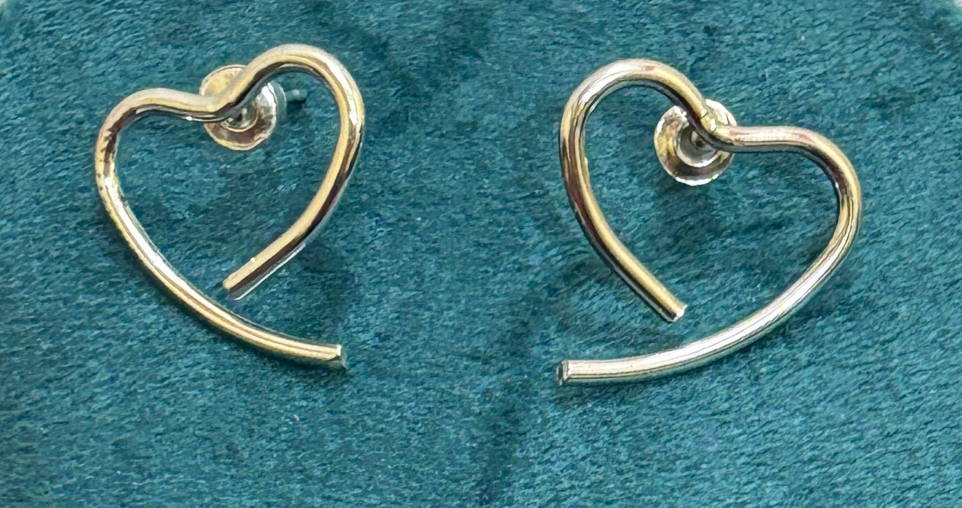 Silver Heart studs